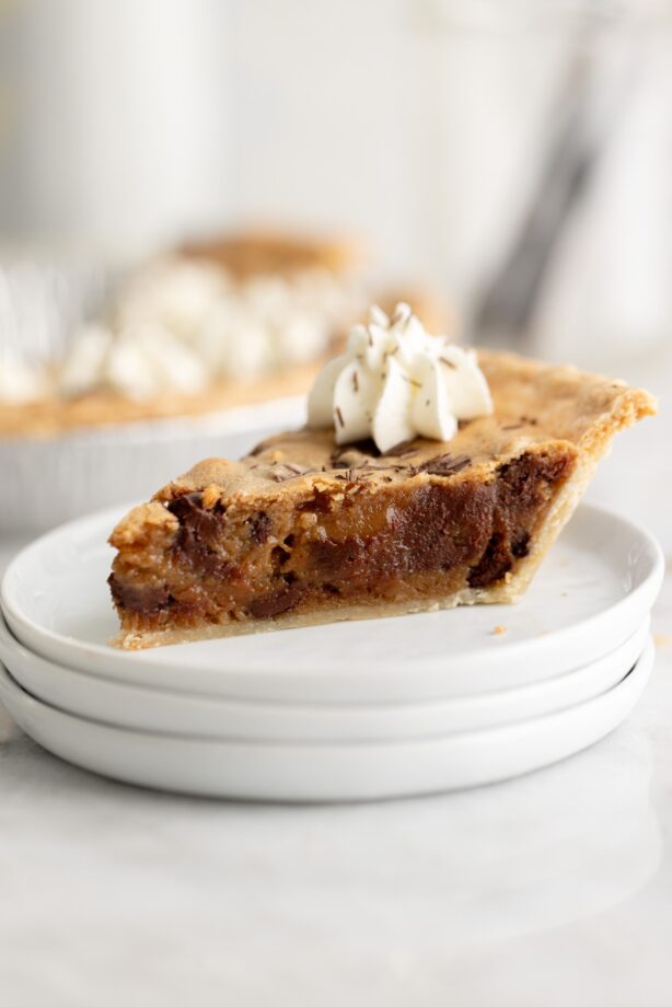 peanut butter chocolate chip cookie